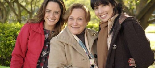 Ana, In&aacute; e Manuela em 'A Vida da Gente'. (Divulga&ccedil;&atilde;o/Rede Globo)