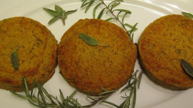 Hamburger di ceci e zucca, perfetti per i vegetariani.