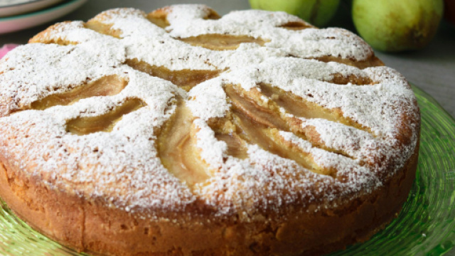 Ricetta torta di pere, un dolce genuino e perfetto per la colazione.