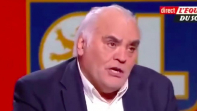 Gilles Favard d&eacute;ginzue la formation fran&ccedil;aise - Photo capture d'&eacute;cran vid&eacute;o YouTube