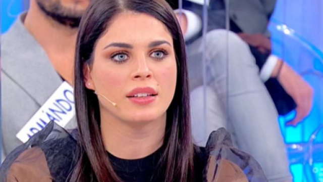 Anticipazioni Uomini e Donne, luned&igrave; 10 maggio: in onda la scelta di Samantha Curcio.