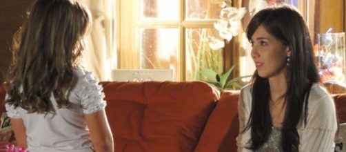 J&uacute;lia e Manu ficar&atilde;o juntas novamente em 'A Vida da Gente' (Reprodu&ccedil;&atilde;o/TV Globo)