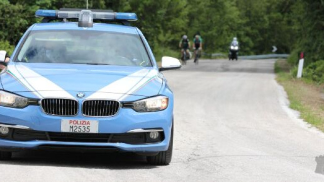 Brescia, ciclista di 44 anni si mette in sella alla propria bici in stato di ebrezza e causa un incidente: denunciato.