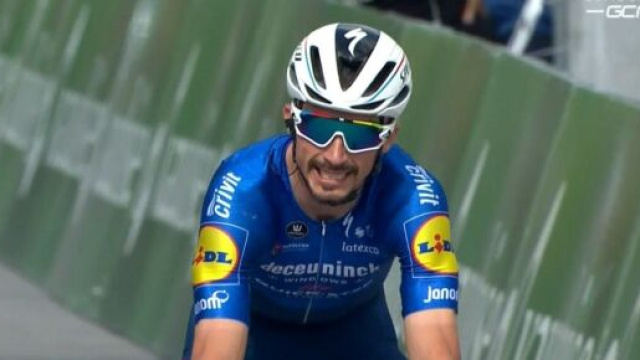Julian Alaphilippe ha annunciato il ritiro dal Giro di Svizzera