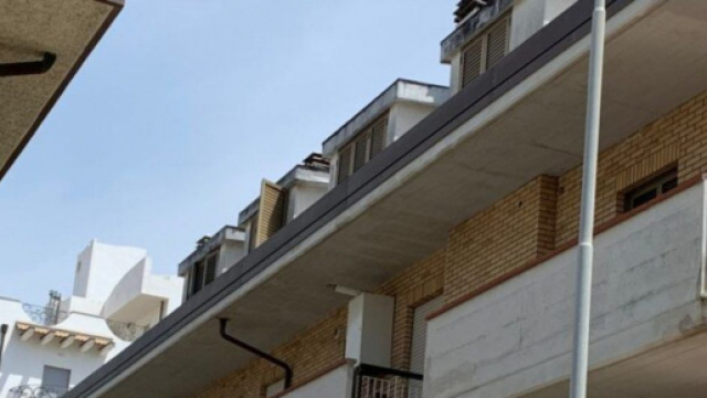 Teramo: bambino cade dal terzo piano e perde la vita.