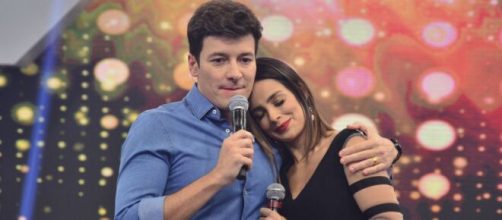 Rodrigo Faro se declara para a esposa (Reprodu&ccedil;&atilde;o/Record TV)