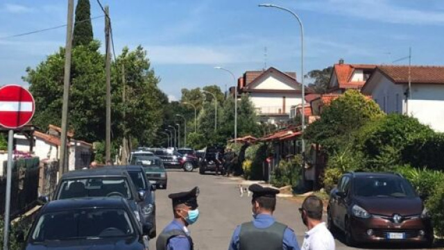 Ardea, la comunit&agrave; &egrave; sconvolta dopo la strage: per molti residenti di Colle Romito si sarebbe potuta evitare con i dovuti controlli.