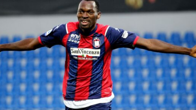 Calciomercato Crotone: la Fiorentina sarebbe interessata a Simy.