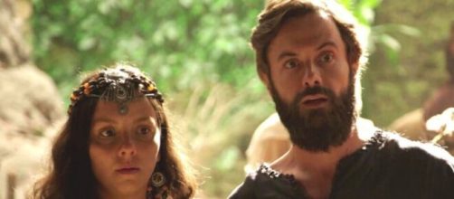 Leora foge em 'G&ecirc;nesis' (Reprodu&ccedil;&atilde;o/Record TV)