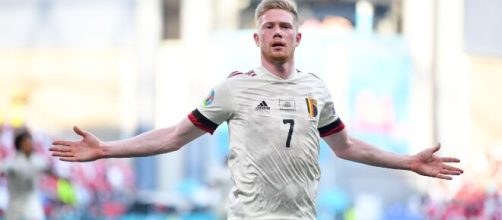 De Bruyne fue la figura del partido. (Twitter @EURO2020)