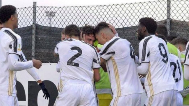 Nella foto la Juventus Primavera.