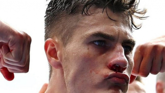 Le but de Patrick Schlick le nez en sang contre la Croatie (Credit : BeIN Sport - capture)