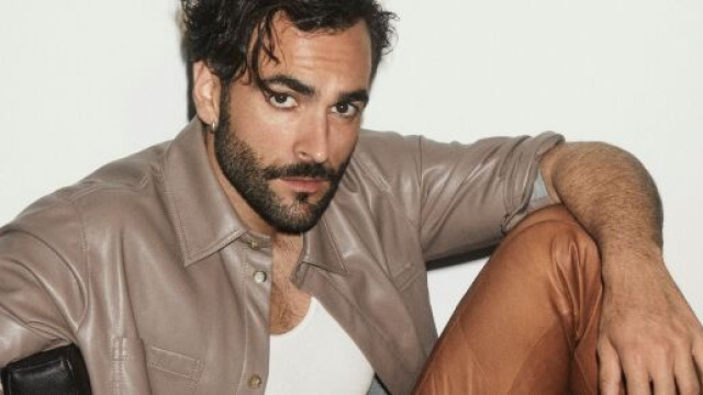 Marco Mengoni tra i 5 tour negli stadi confermati per il 2022.