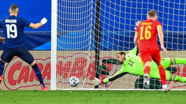 Cinq ans et demi apr&egrave;s son dernier match avec l&rsquo;&eacute;quipe de France, Karim Benzema a rejou&eacute; (Credit : TF1 -capture)