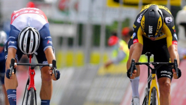 La volata vincente di Wout Van Aert al Campionato del Belgio