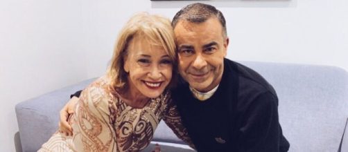 Jorge Javier V&aacute;zquez publica una foto despidi&eacute;ndose de Mila Xim&eacute;nez. (Twitter:@jjaviervazquez)