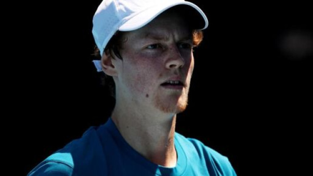 Sinner al torneo di Wimbledon 2021.