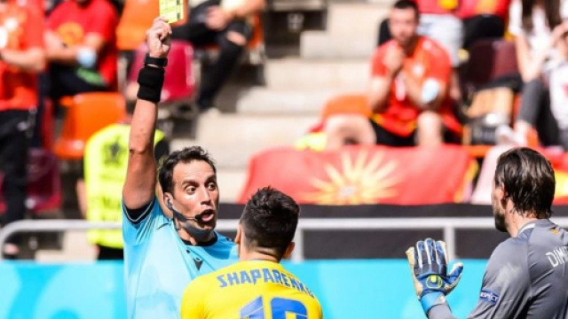 Fernando Andr&eacute;s Rapallini, l'arbitre de la rencontre entre la France et la Suisse - Source : capture d'&eacute;cran, Facebook @RMCSports