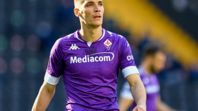 Nikola Milenkovic, difensore della Fiorentina.