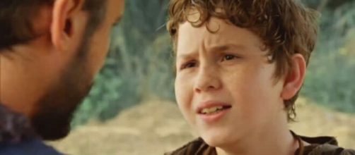 Esa&uacute; fica perto da morte em 'G&ecirc;nesis'. (Reprodu&ccedil;&atilde;o/RecordTV)