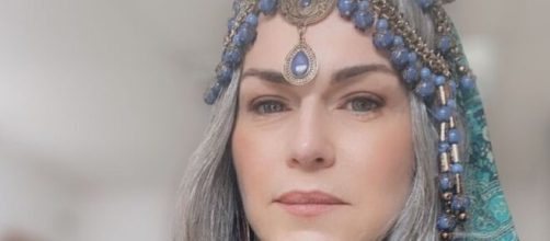 Sara se despede em 'G&ecirc;nesis' (Reprodu&ccedil;&atilde;o/Record TV)