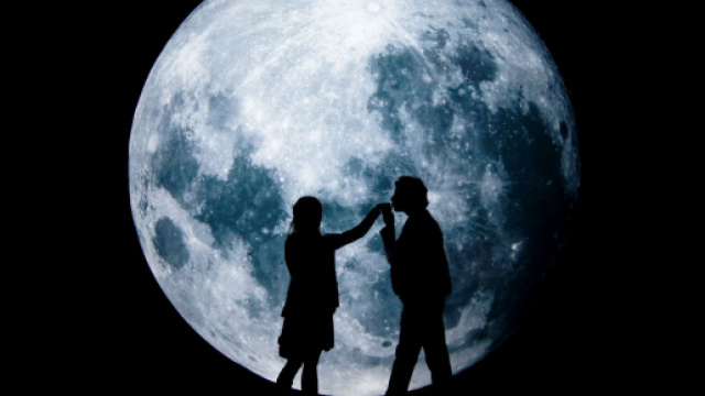 L'oroscopo di domani 8 giugno: Luna in Gemelli