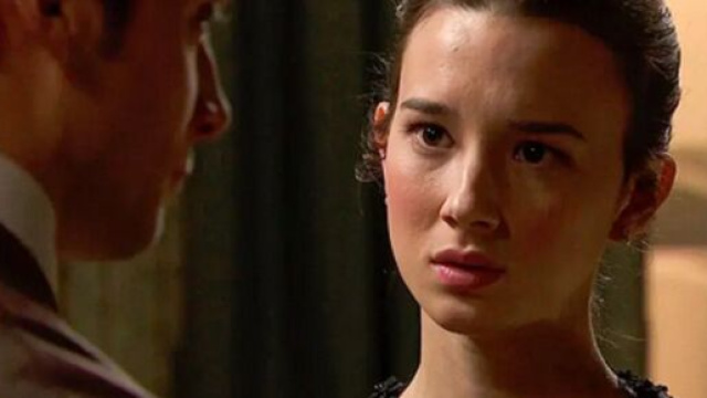Una vita, spoiler Spagna: la giovane Pasamar riceve una proposta di nozze da Ildefonso.