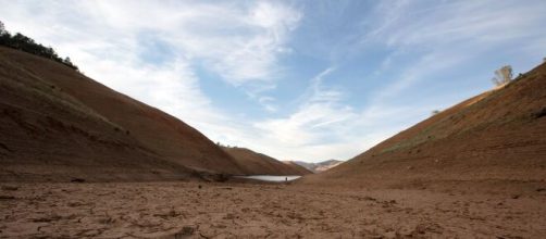B.C. heatwave shatters Canadian record for highest temperature ever recorded. [Image source/CBC Canada YouTube video]