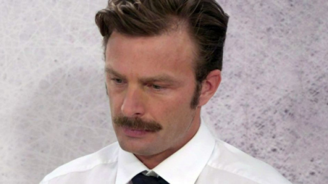 Un posto al sole, Pietro Abbate (Simon Grechi).