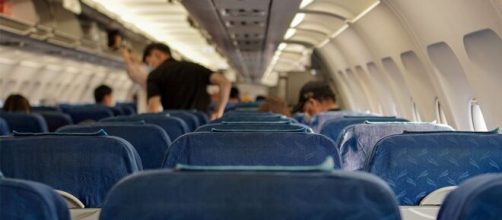 The aircraft landed without incident, and the passenger was removed by law enforcement/Photo via juno1412, Pixabay