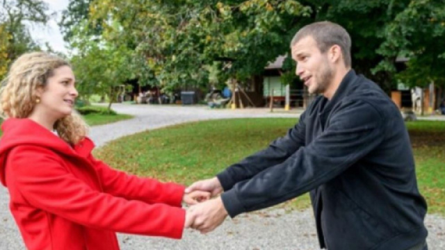 Tempesta d'amore, trame tedesche: Franzi dir&agrave; a Tim di essere incinta.