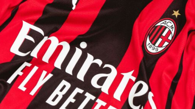 AC Milan si tuffa nel calciomercato.