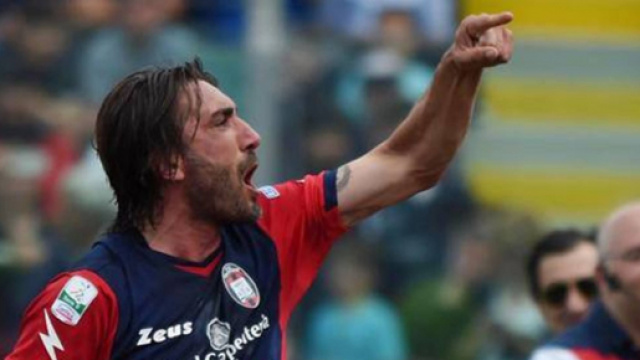 Crotone, Modesto nuovo tecnico dei calabresi.