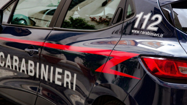 Napoli, malviventi sparano a 30enne: a salvarlo un'agendina che blocca il proiettile.