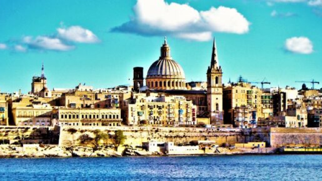 120 studenti italiani bloccati a Malta.