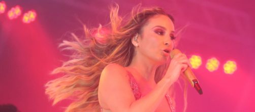 Claudia Leitte ganhou felicita&ccedil;&otilde;es (Divulga&ccedil;&atilde;o)