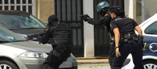 Ha sido detenido un hombre de 73 a&ntilde;os que distribuy&oacute; droga a menores de edad en Madrid. (Contando estrellas/flickr)