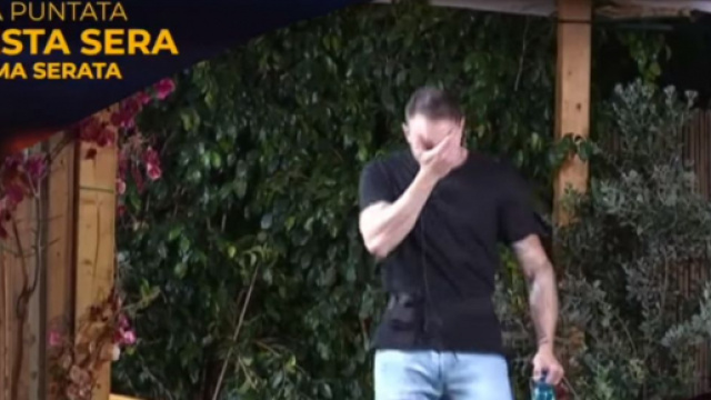 Temptation Island, Alessandro sbotta dopo un video di Jessica: 'Che cosa sto vedendo a 34 anni'.