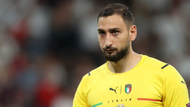 Donnarumma lascia il Milan con un post di addio.
