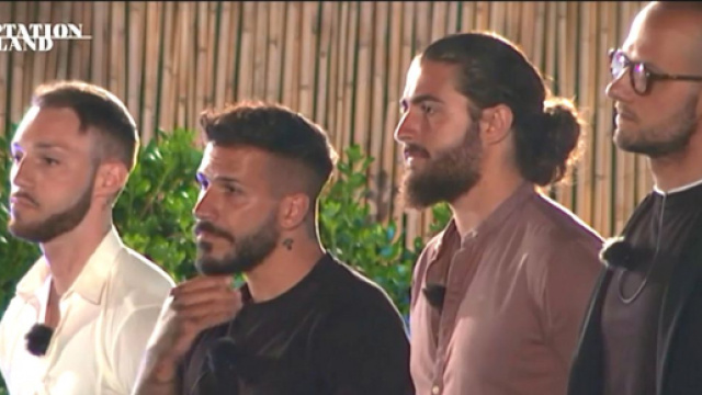 Temptation, spoiler 4&ordm; appuntamento: una ragazza chieder&agrave; il fal&ograve; di confronto.