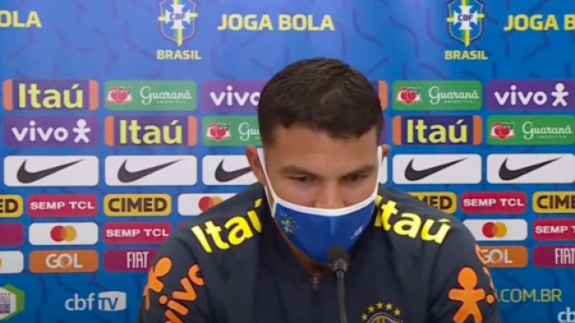 Thiago Silva pousse un coup de gueule contre les supporters br&eacute;siliens - Photo capture d'&eacute;cran vid&eacute;o Youtube