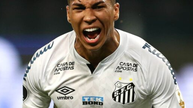 Il brasiliano Kaio Jorge interesserebbe alla Juventus.