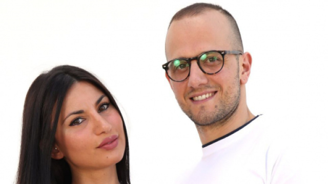 Temptation, retroscena su Manuela: 'Si &egrave; gi&agrave; montata la testa come un pallone gonfiato'.