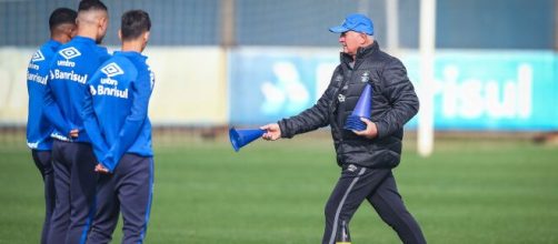 Felip&atilde;o deve receber refor&ccedil;os no Gr&ecirc;mio (Lucas Uebel/Gr&ecirc;mio)