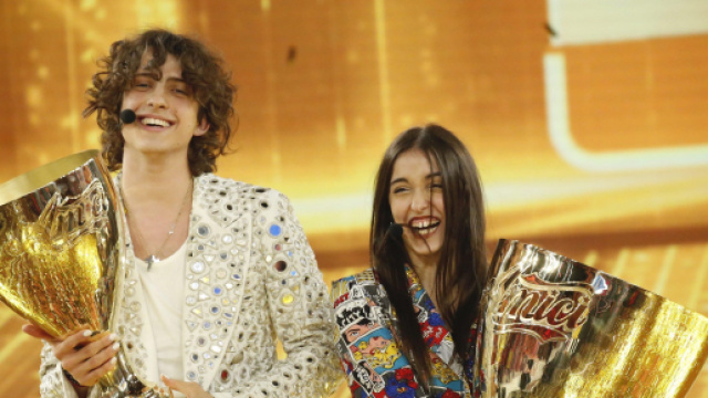 Giulia Stabile nel video di 'Malib&ugrave;': &egrave; sua la coreografia per la hit di Sangiovanni.