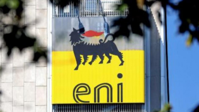 Eni annuncia nuove assunzioni per laureati.