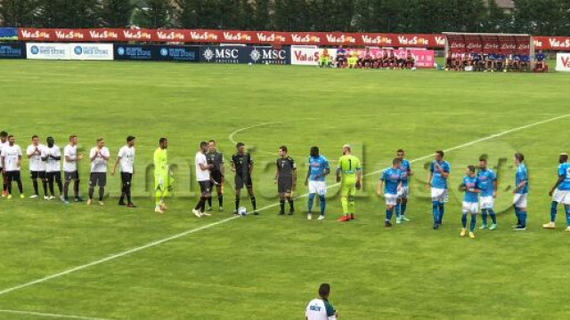 Napoli batte Pro Vercelli in amichevole.