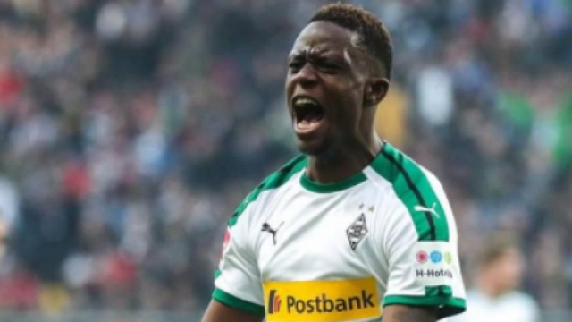 Denis Zakaria, centrocampista del Borussia Monchengladbach.