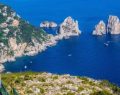 Capri: una meta turistica ideale, tra i faraglioni, la piazzetta e le spiagge