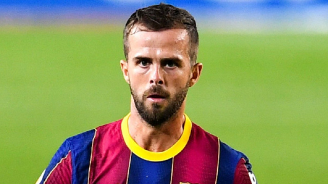 Juventus: Pjanic potrebbe tornare solo in caso di cessione di Ramsey.